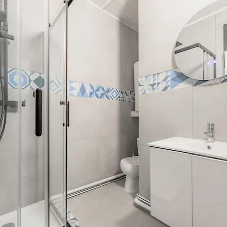 Dans Les Combles D'eugene Lägenhet